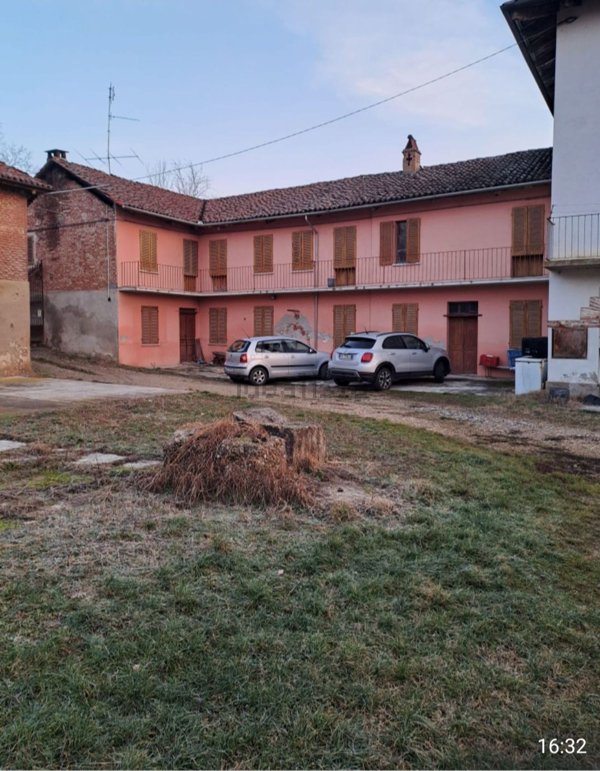 casa indipendente in vendita a Costigliole d'Asti