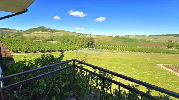 casa indipendente in vendita a Costigliole d'Asti