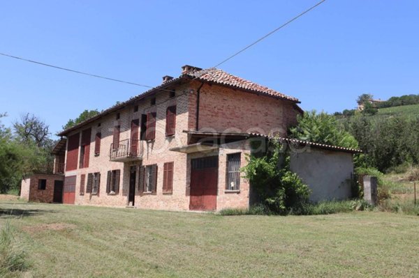 casa indipendente in vendita a Costigliole d'Asti