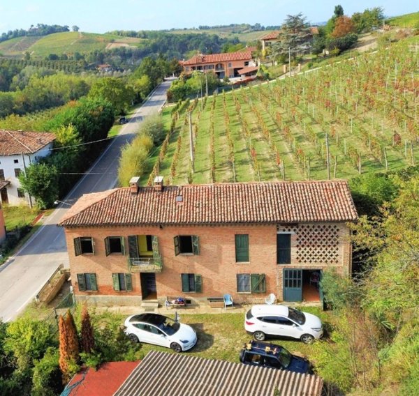 casa indipendente in vendita a Costigliole d'Asti