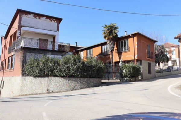 casa indipendente in vendita a Costigliole d'Asti in zona Sant'Anna