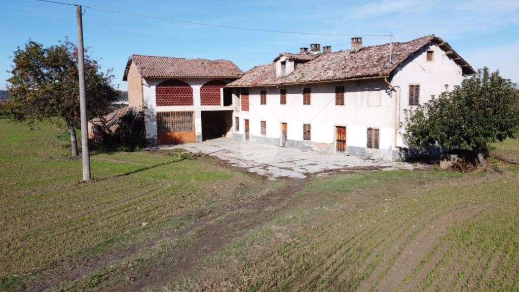 casa indipendente in vendita a Costigliole d'Asti in zona Motta