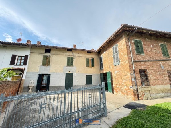 casa indipendente in vendita a Costigliole d'Asti