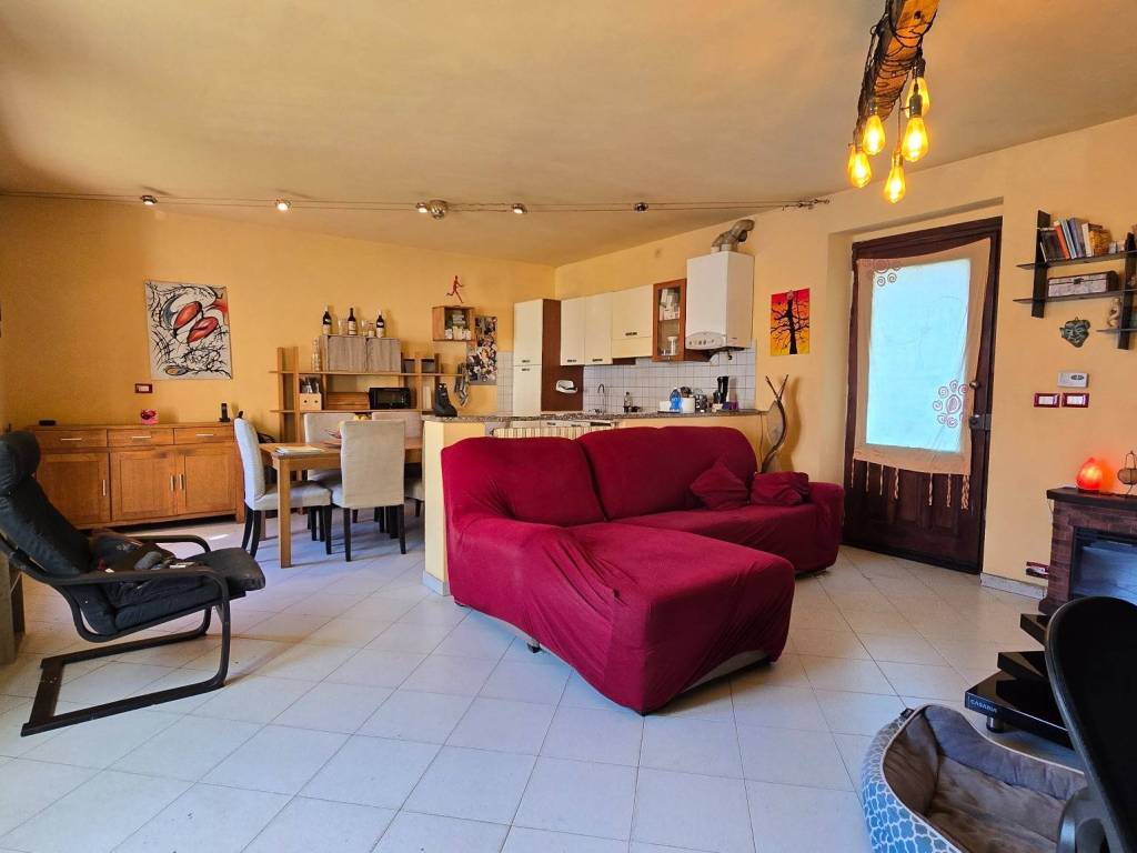 casa indipendente in vendita a Costigliole d'Asti