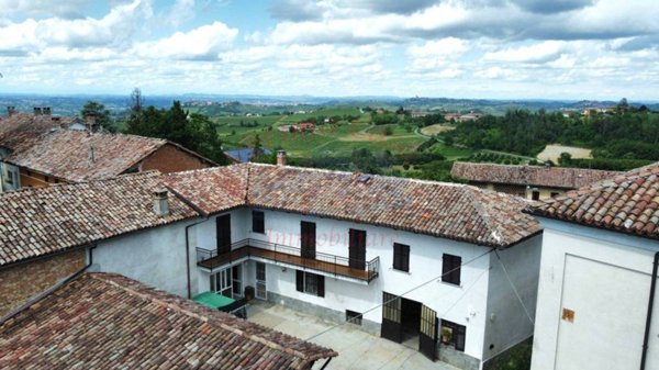 casa indipendente in vendita a Costigliole d'Asti
