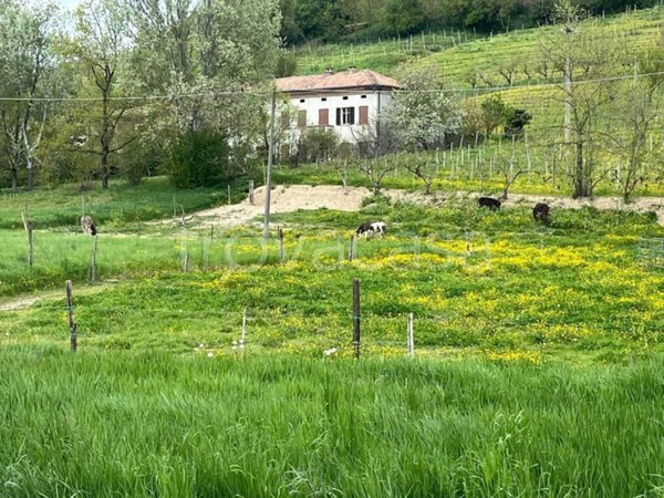 casa indipendente in vendita a Costigliole d'Asti