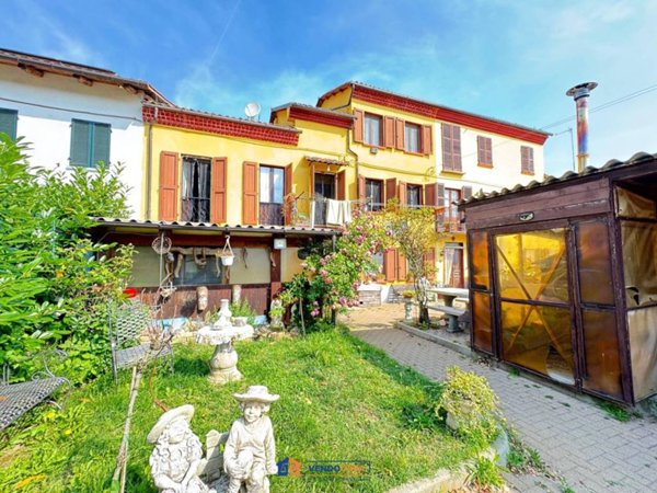 casa indipendente in vendita a Costigliole d'Asti
