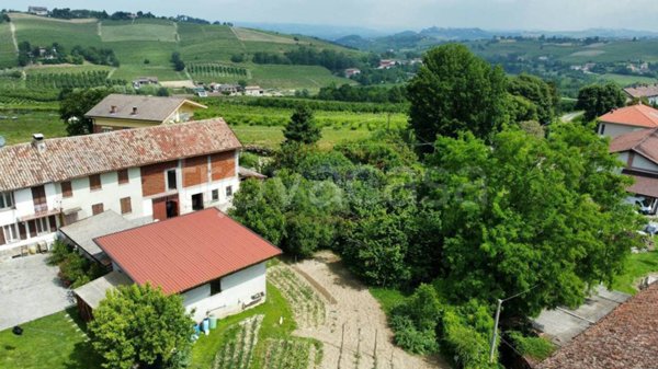 casa indipendente in vendita a Costigliole d'Asti