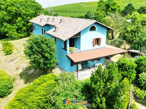 casa indipendente in vendita a Costigliole d'Asti in zona Boglietto