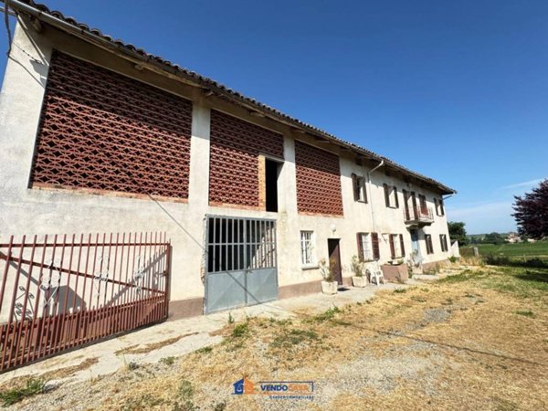 casa indipendente in vendita a Costigliole d'Asti in zona Annunziata
