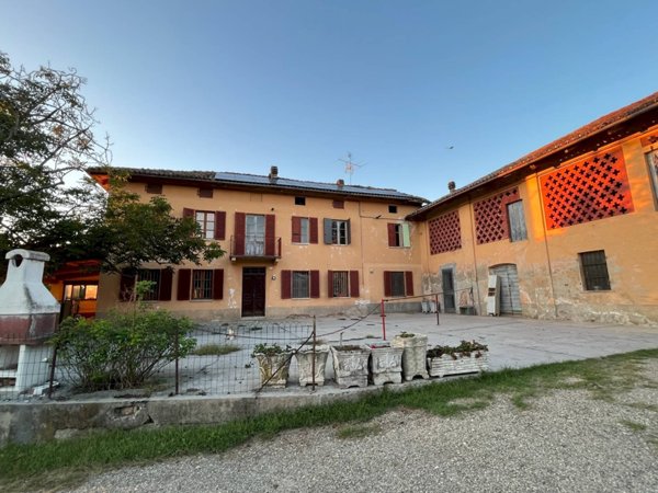 casa indipendente in vendita a Costigliole d'Asti