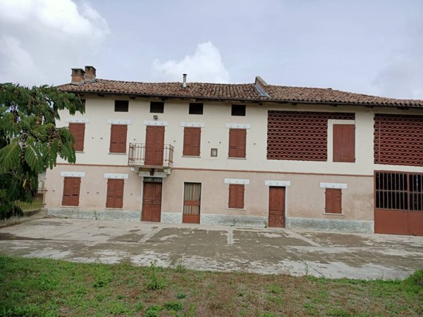 casale in vendita a Costigliole d'Asti in zona Motta