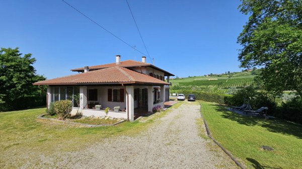 casa indipendente in vendita a Costigliole d'Asti