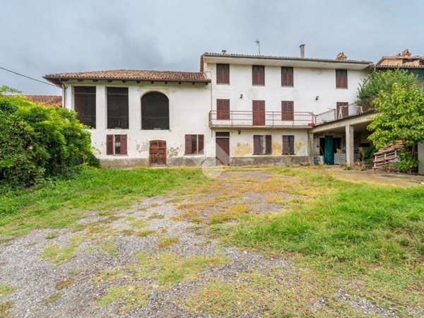 appartamento in vendita a Costigliole d'Asti