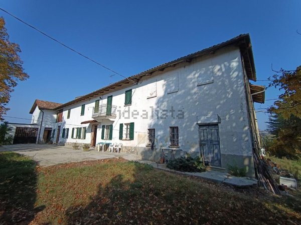 casa indipendente in vendita a Costigliole d'Asti