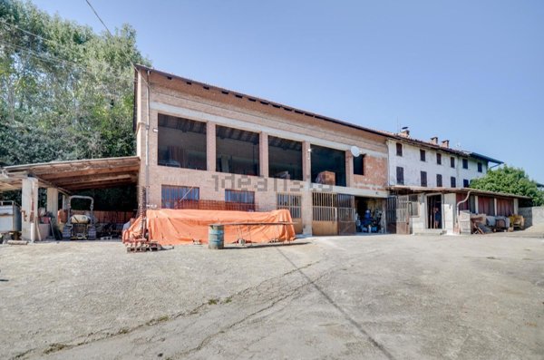 casale in vendita a Costigliole d'Asti