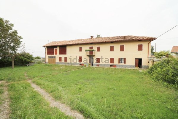 casa indipendente in vendita a Costigliole d'Asti in zona Annunziata