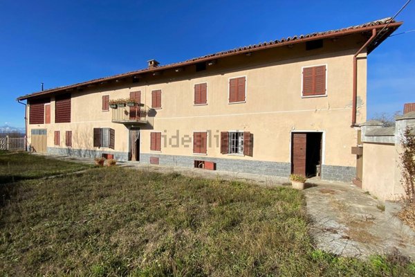 casa indipendente in vendita a Costigliole d'Asti in zona Annunziata