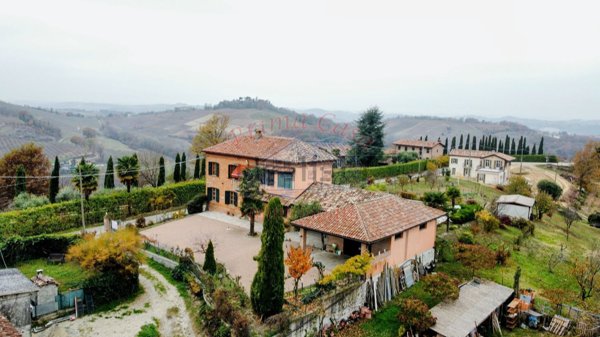 casale in vendita a Costigliole d'Asti