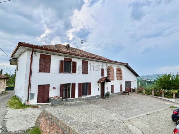 casale in vendita a Costigliole d'Asti
