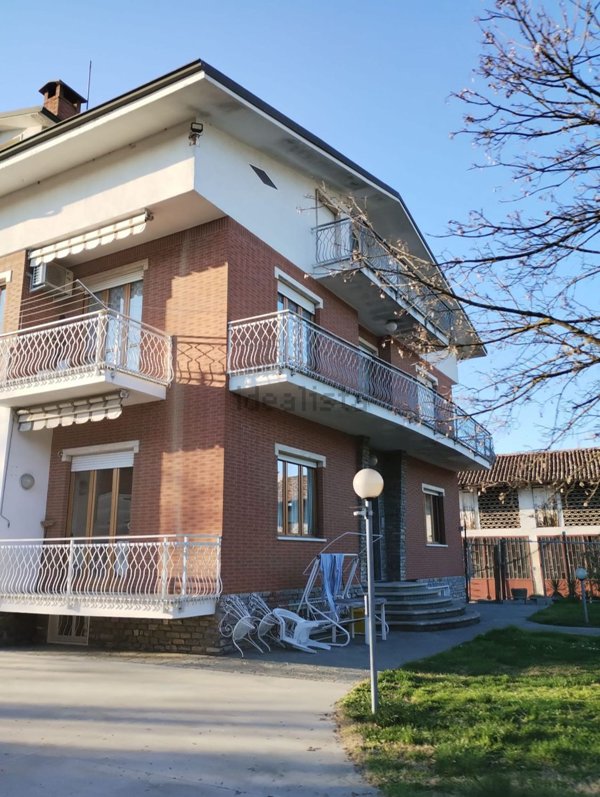 casa indipendente in vendita a Costigliole d'Asti in zona Motta