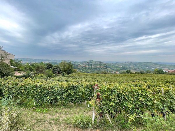 casa indipendente in vendita a Costigliole d'Asti
