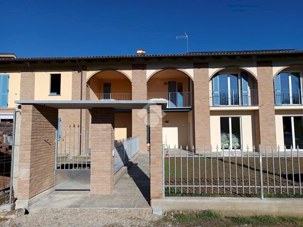 casa indipendente in vendita a Costigliole d'Asti in zona Loreto