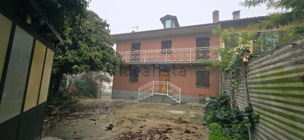 casale in vendita a Costigliole d'Asti