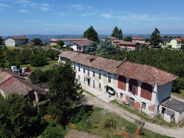 casale in vendita a Costigliole d'Asti in zona Annunziata