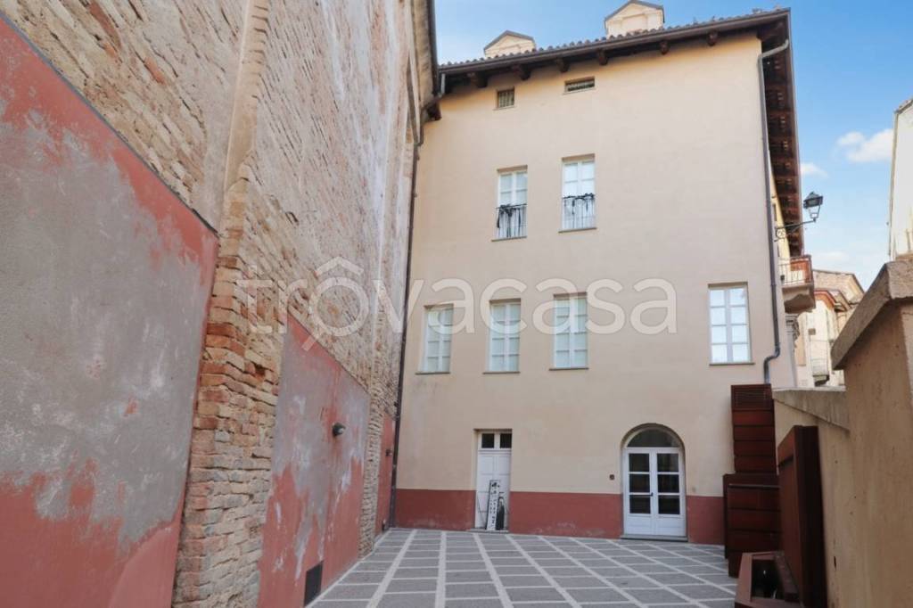 ufficio in vendita a Costigliole d'Asti