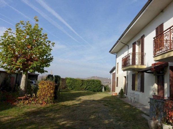 casale in vendita a Costigliole d'Asti