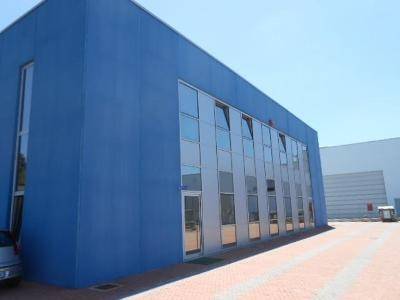 locale commerciale in vendita a Costigliole d'Asti in zona Motta