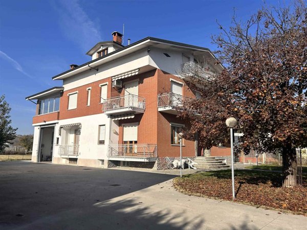 casa indipendente in vendita a Costigliole d'Asti in zona Motta