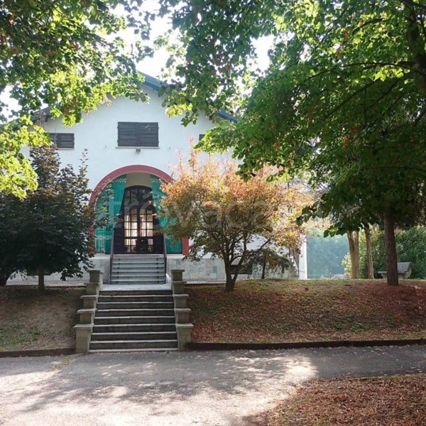 casa indipendente in vendita a Costigliole d'Asti