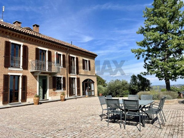 casale in vendita a Costigliole d'Asti