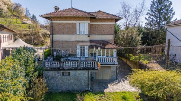 casa indipendente in vendita a Costigliole d'Asti in zona Bionzo