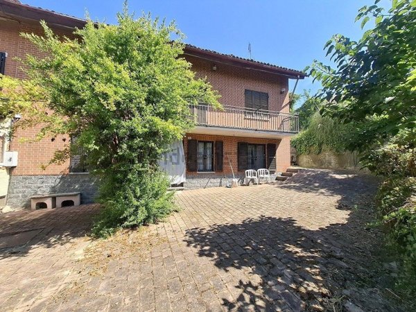 casa indipendente in vendita a Costigliole d'Asti