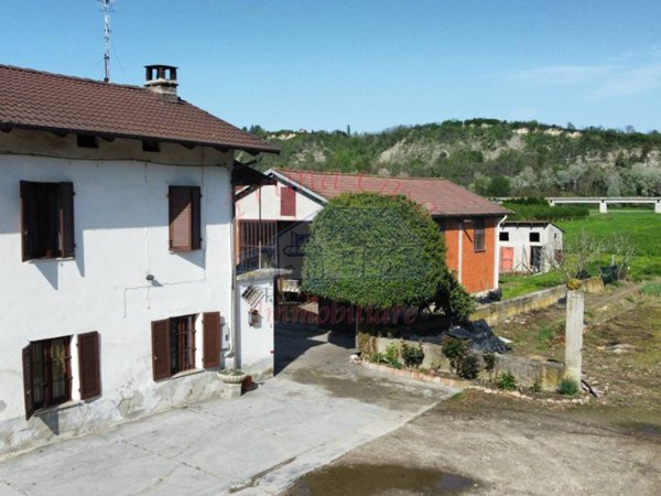 casa indipendente in vendita a Costigliole d'Asti