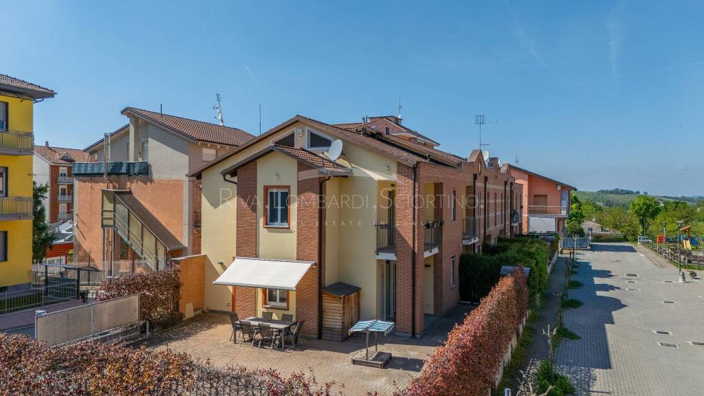casa indipendente in vendita a Costigliole d'Asti