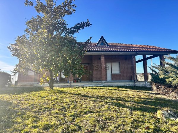 casa indipendente in vendita a Costigliole d'Asti