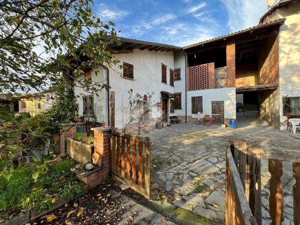 casa indipendente in vendita a Cunico