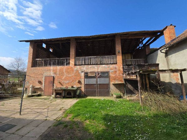 casa indipendente in vendita a Cunico
