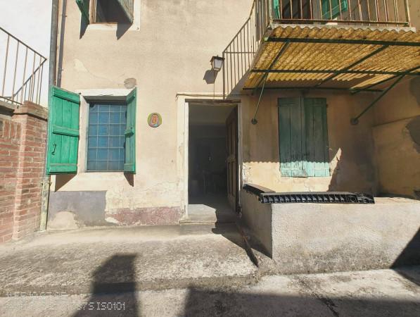 casa indipendente in vendita a Cunico