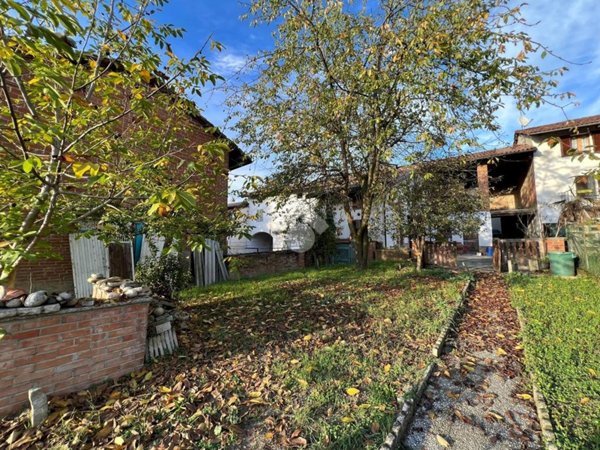 casa indipendente in vendita a Cunico