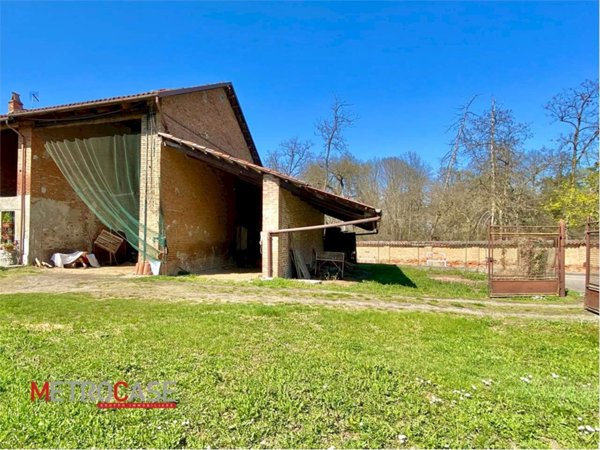 casa indipendente in vendita a Dusino San Michele