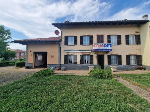 casa indipendente in vendita a Dusino San Michele