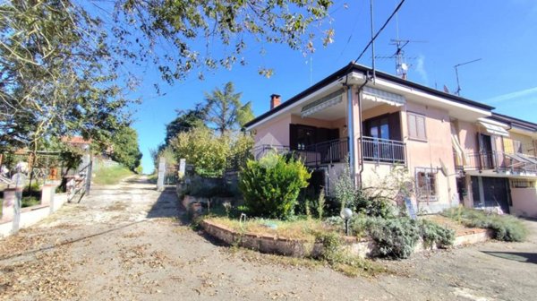 casa indipendente in vendita a Dusino San Michele