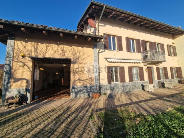 casa indipendente in vendita a Dusino San Michele