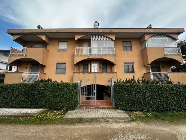 appartamento in vendita a Dusino San Michele