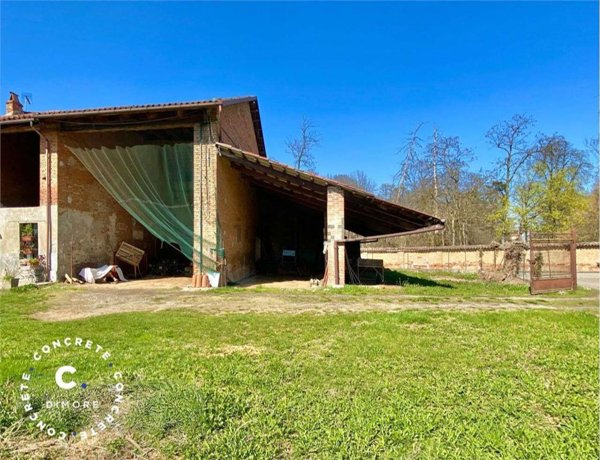 casa indipendente in vendita a Dusino San Michele